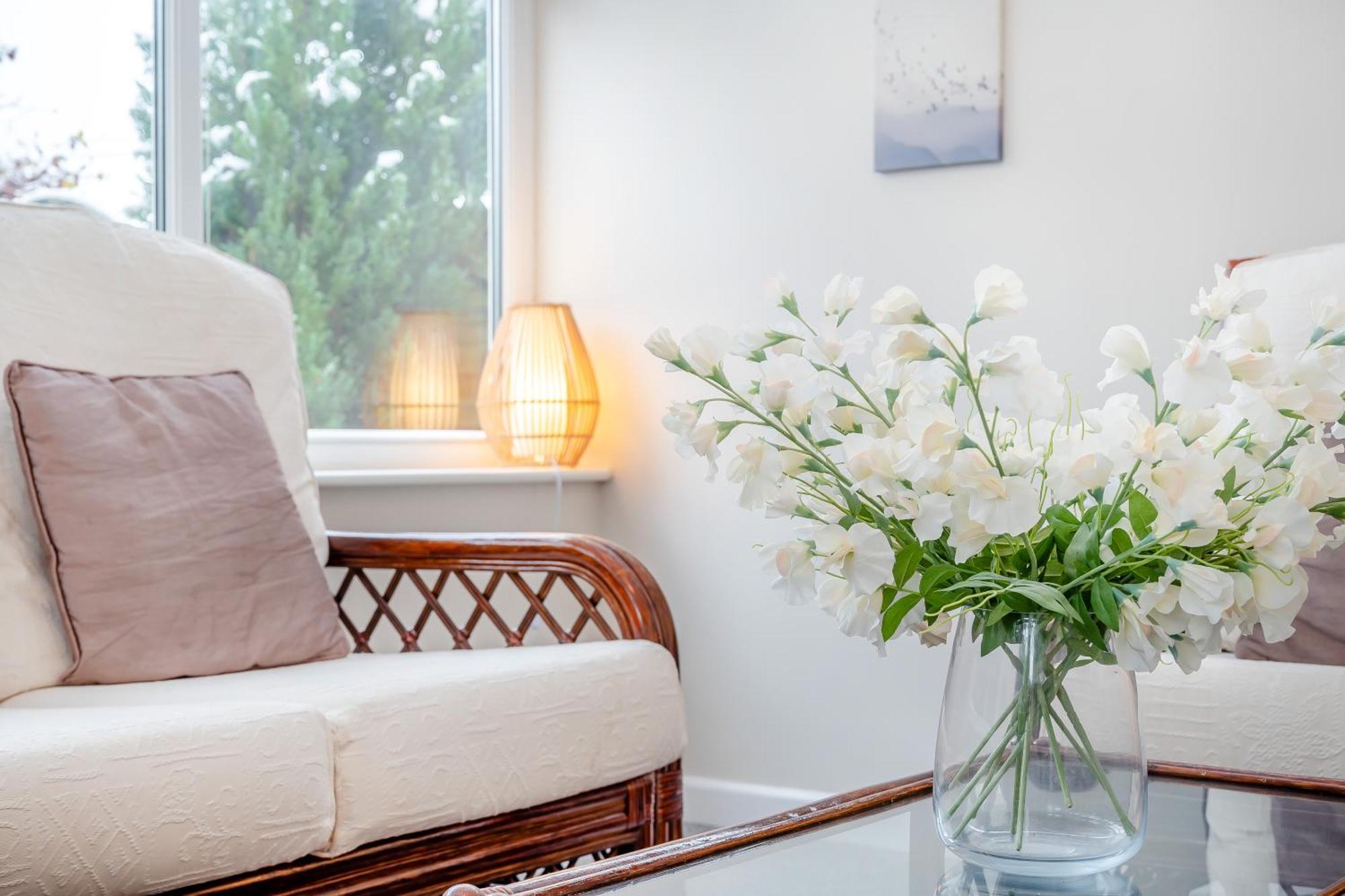 Elvington Cottage - Family-Friendly Cheerful House At The Heart Of The Cotswolds バートン・オン・ザ・ウォーター エクステリア 写真