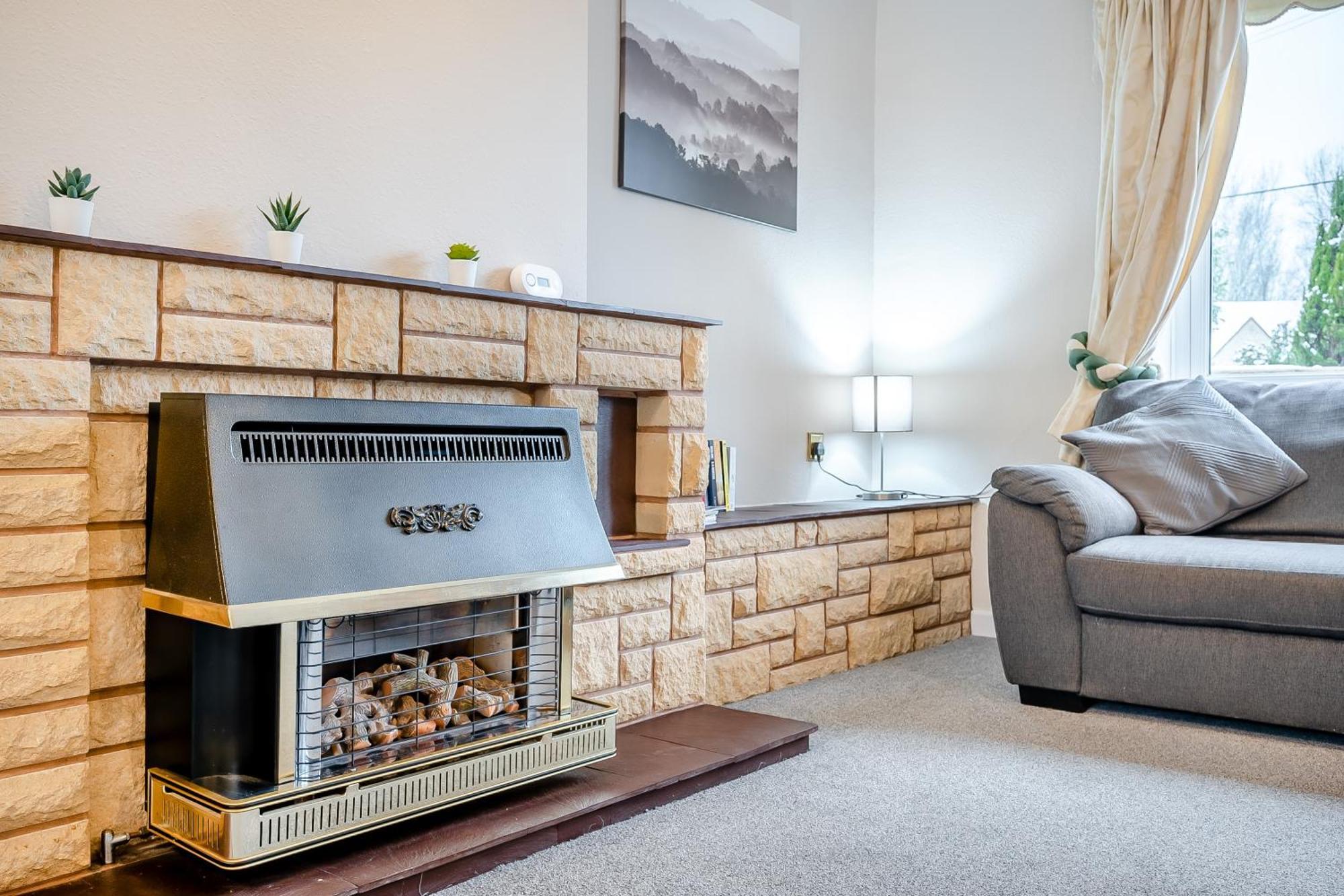 Elvington Cottage - Family-Friendly Cheerful House At The Heart Of The Cotswolds バートン・オン・ザ・ウォーター エクステリア 写真