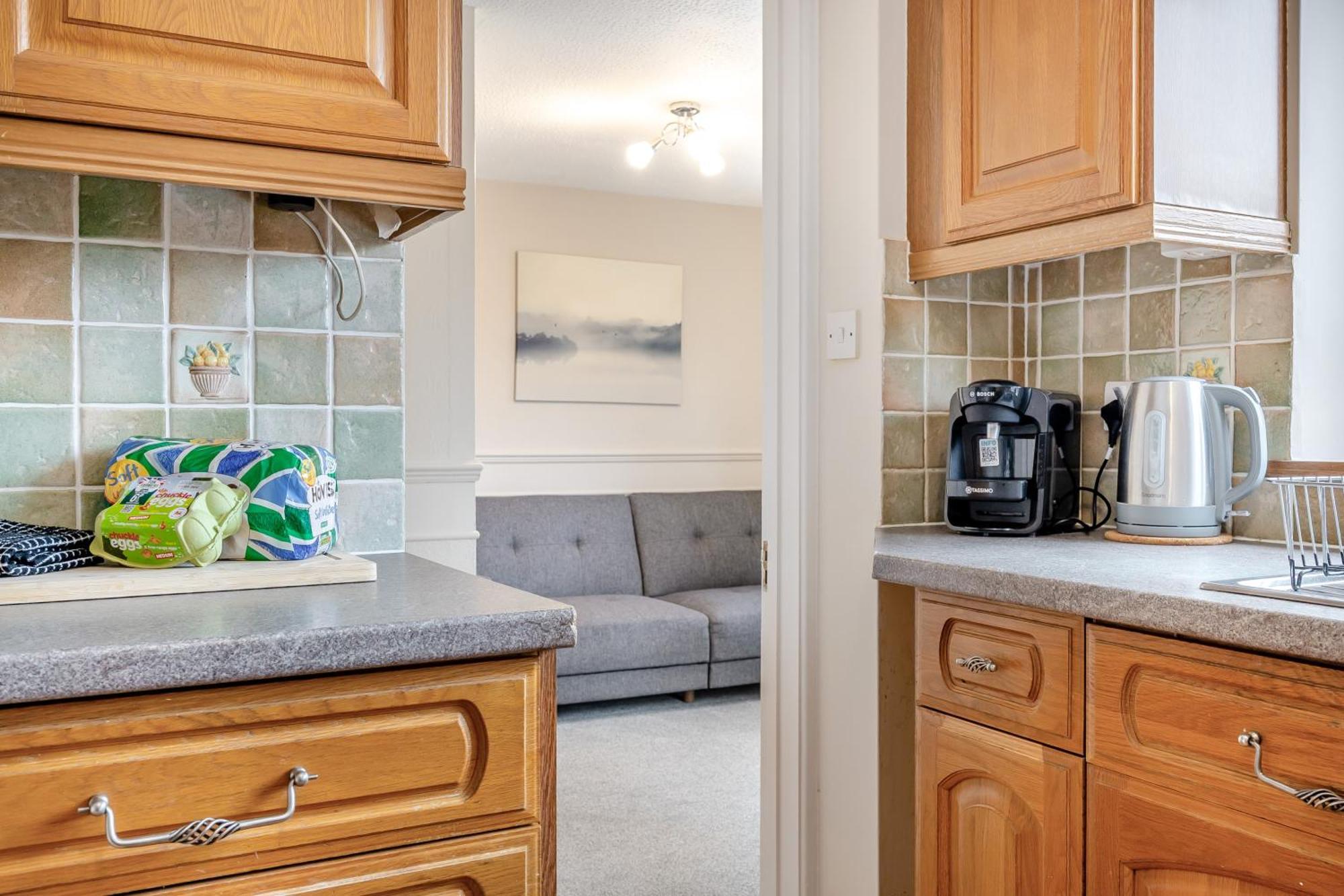 Elvington Cottage - Family-Friendly Cheerful House At The Heart Of The Cotswolds バートン・オン・ザ・ウォーター エクステリア 写真