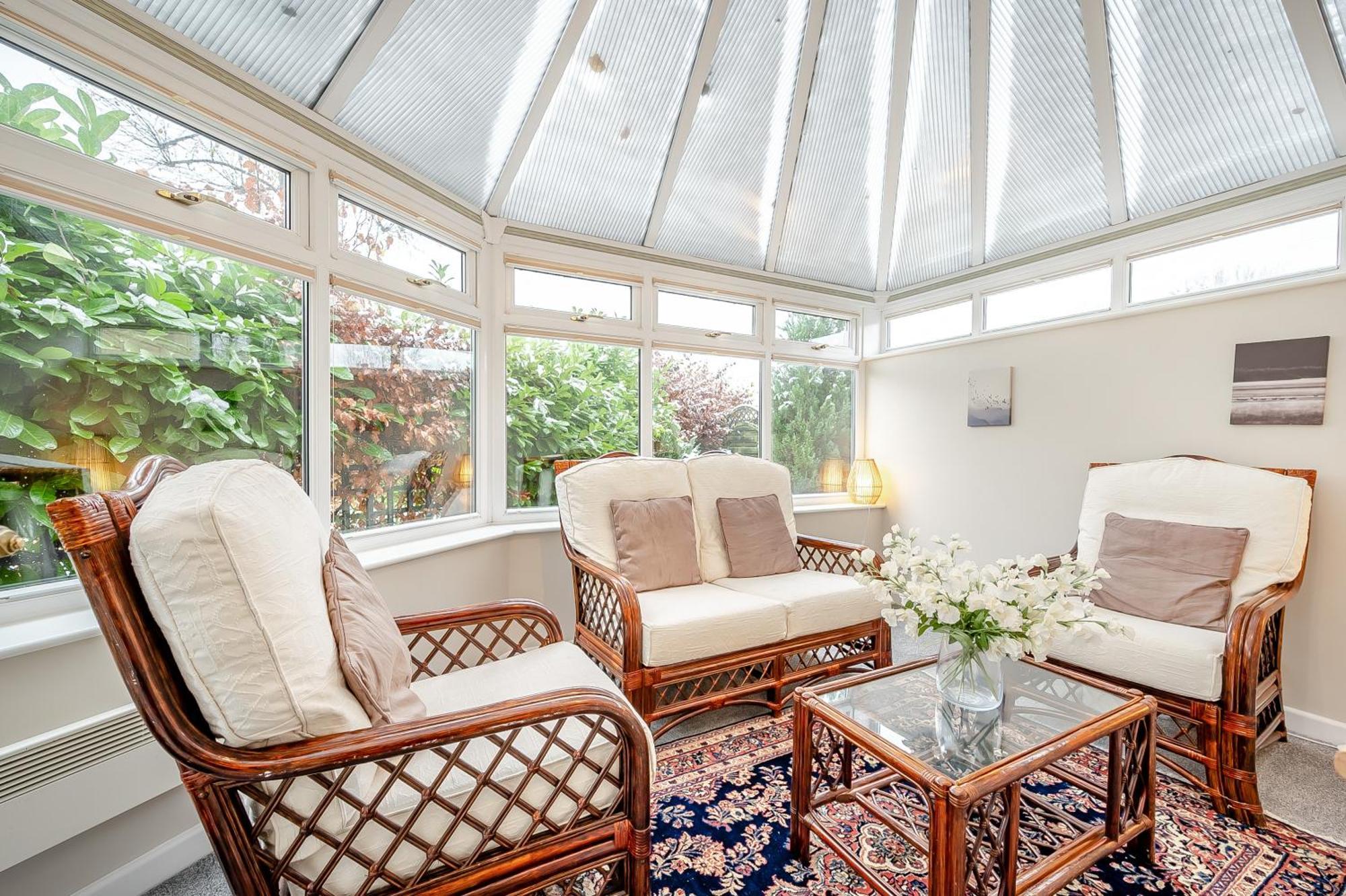 Elvington Cottage - Family-Friendly Cheerful House At The Heart Of The Cotswolds バートン・オン・ザ・ウォーター エクステリア 写真